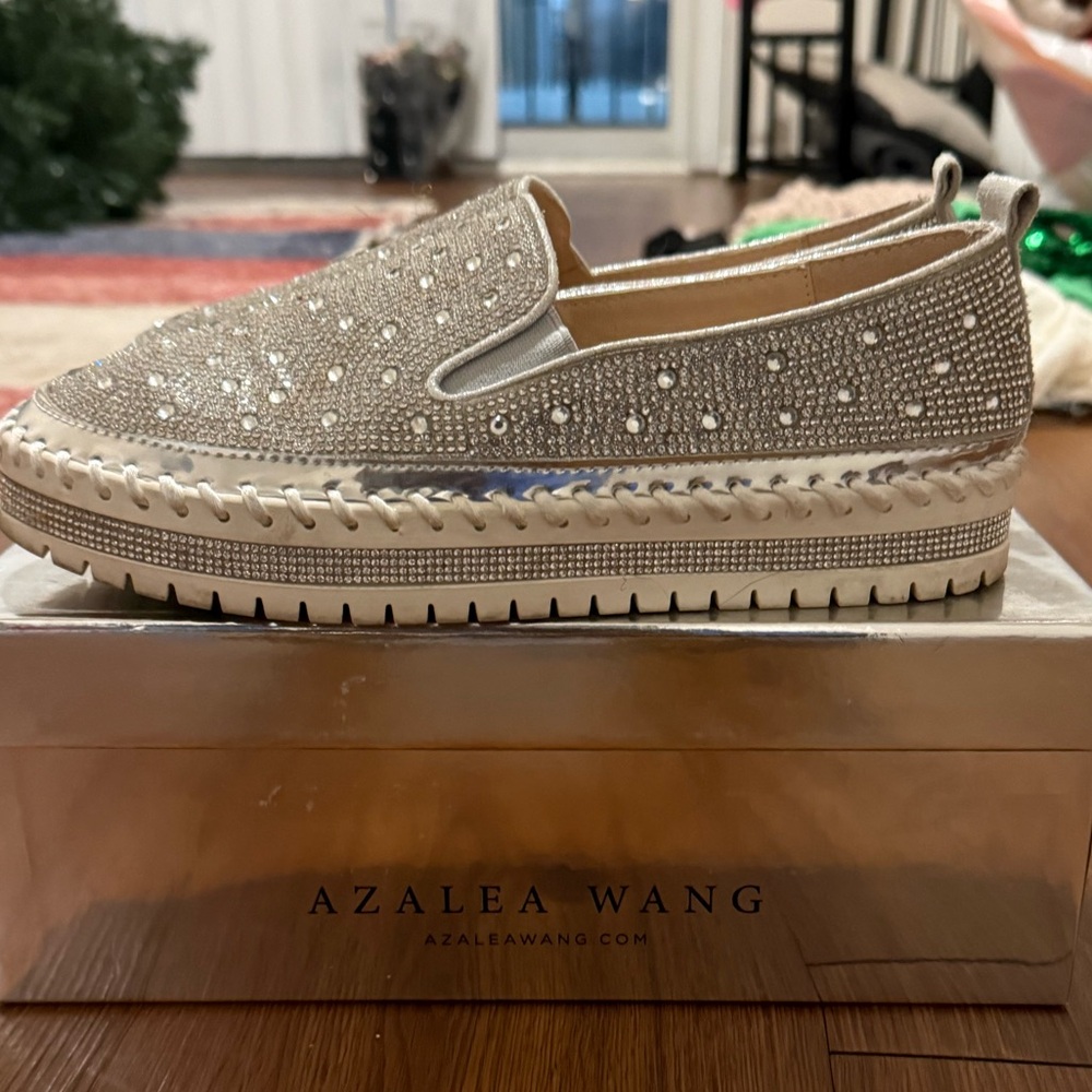 Azalea Wang Women's Silver Studded Loafers